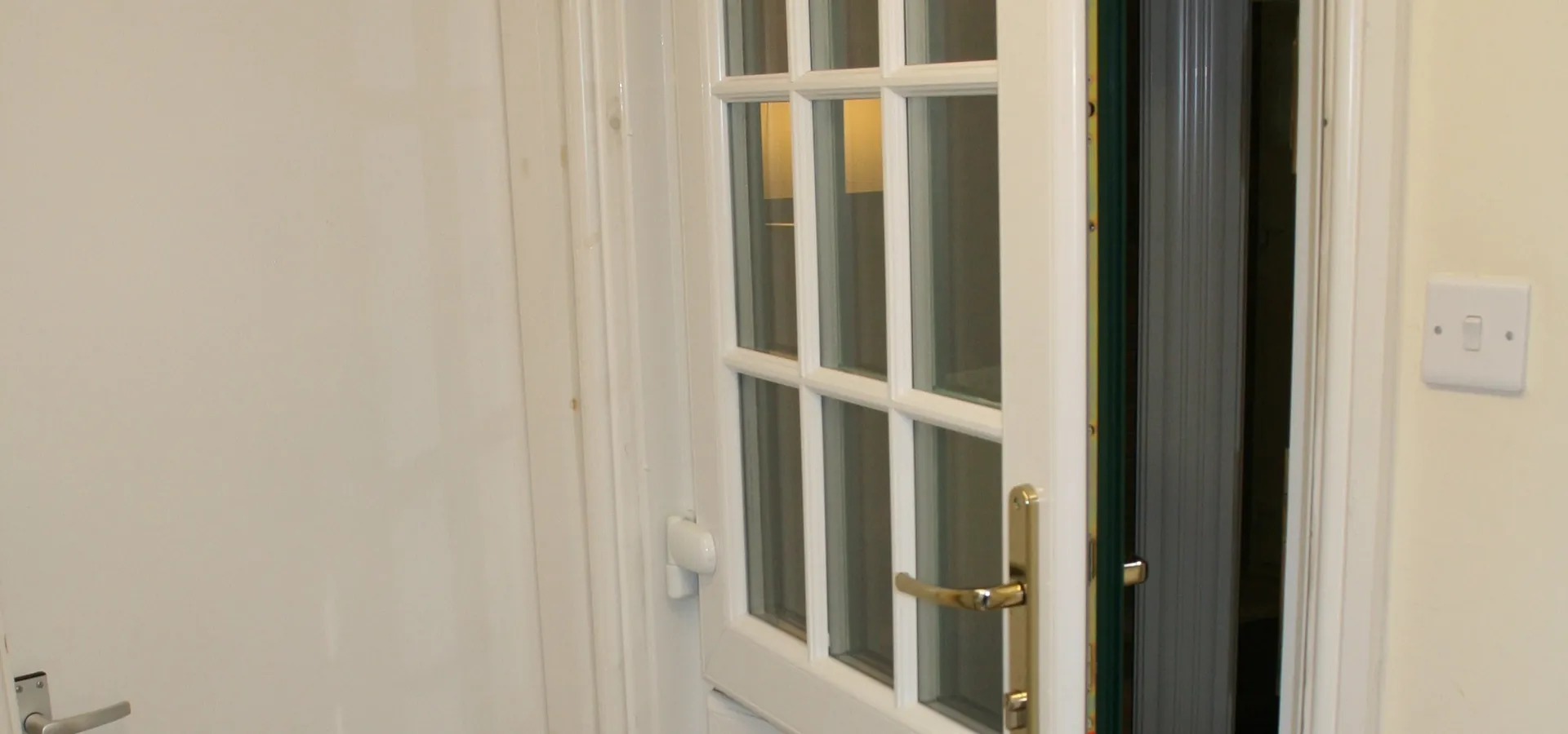 Stable Doors Kilburn